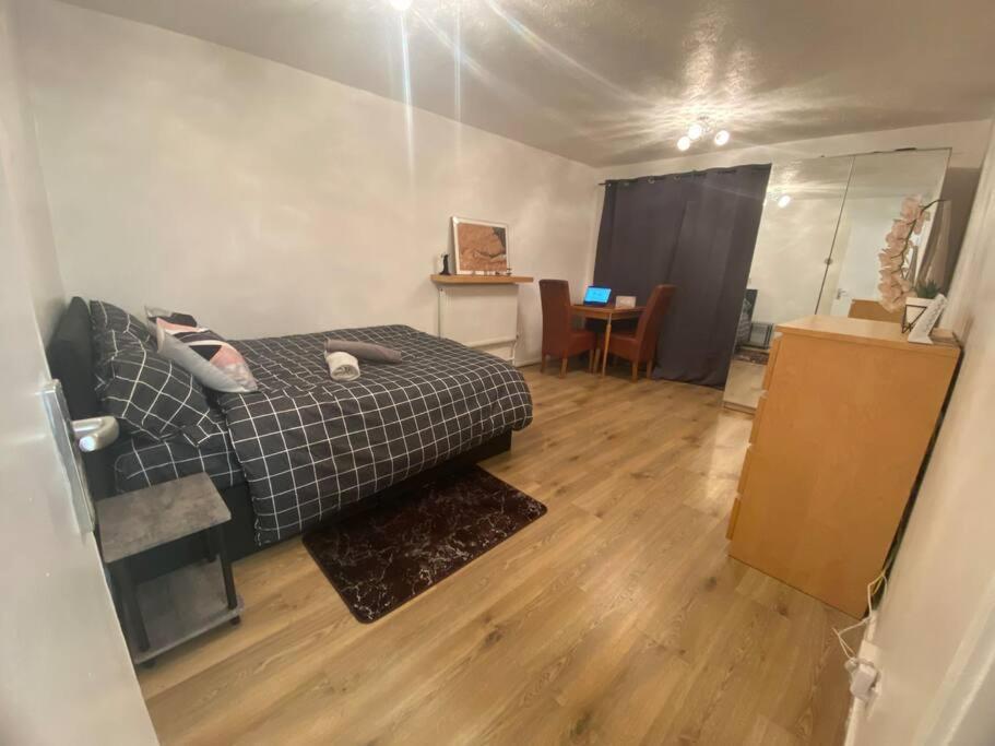2 Bedroom Flat Camberwell Grove Londres Extérieur photo