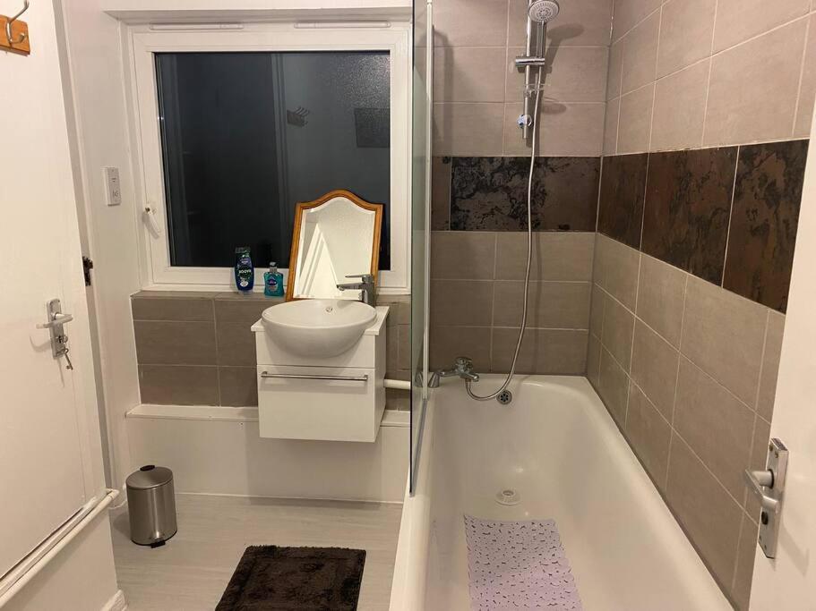 2 Bedroom Flat Camberwell Grove Londres Extérieur photo